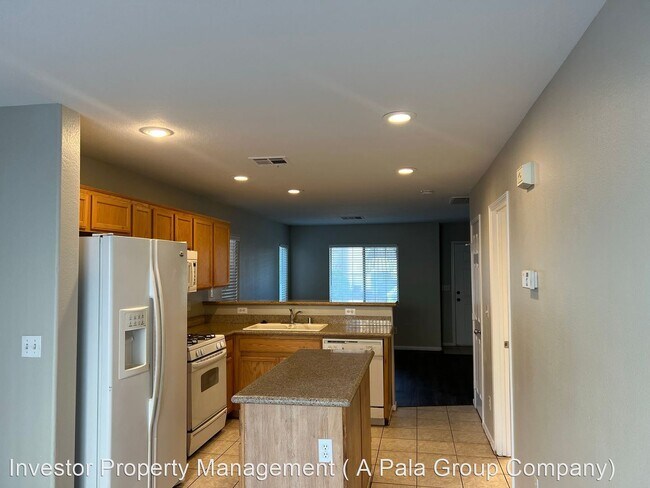 Building Photo - 3 br, 2.5 bath House - 6462 Abbey Door Ct