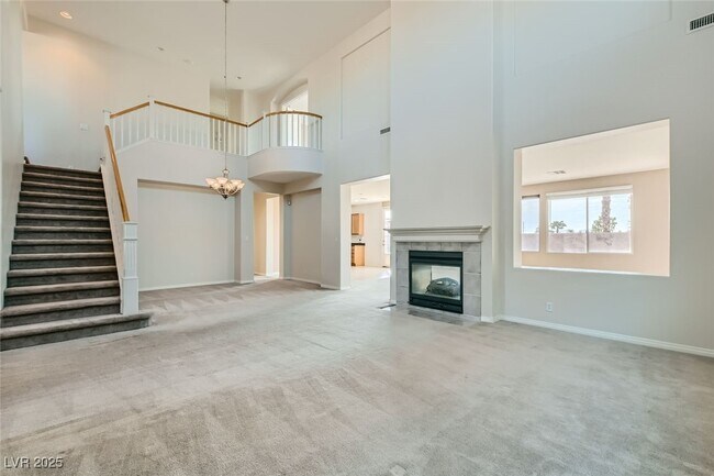 Building Photo - 6464 N Gentle Falls Ln