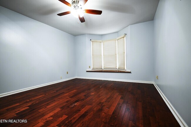 Building Photo - 113 Blue Ridge Ct