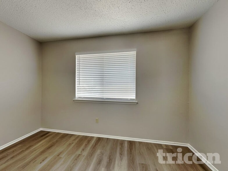 Building Photo - 11118 Nepau Dr