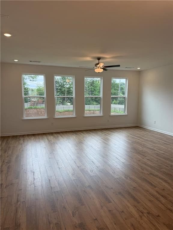 Building Photo - 407 Nix Ln