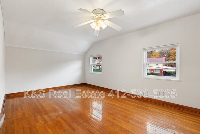 Building Photo - 136 Lynnwood Dr