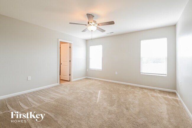 Building Photo - 2114 Attend Xing