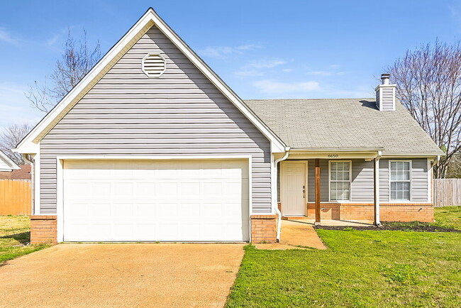 Building Photo - 6650 Black Oak Dr