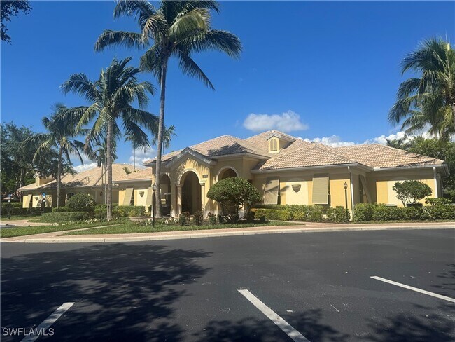 Building Photo - 15501 Cortona Way