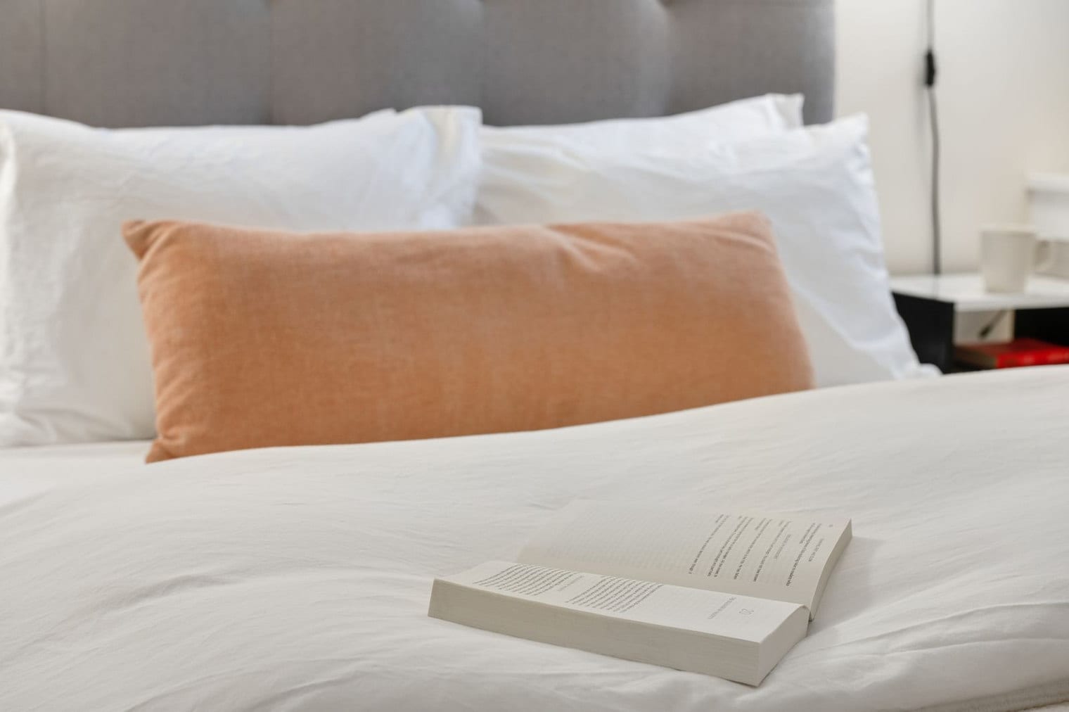 Building Photo - 151 E 80th St