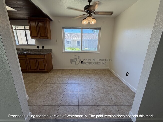 Building Photo - 5656 Odea Dr