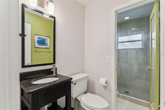 Building Photo - 116 Willow Ave