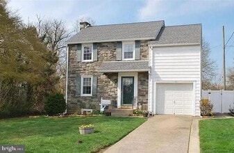 Building Photo - 46 Wayfield Rd