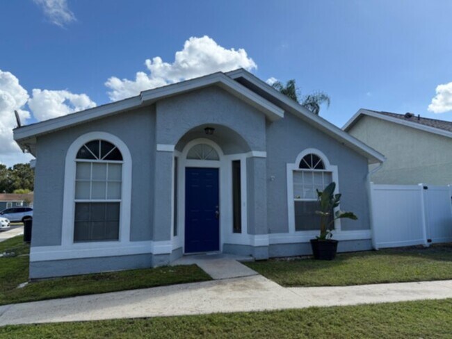 Primary Photo - Winter Springs 3 Bedroom, 2 Bath w/ Commun...