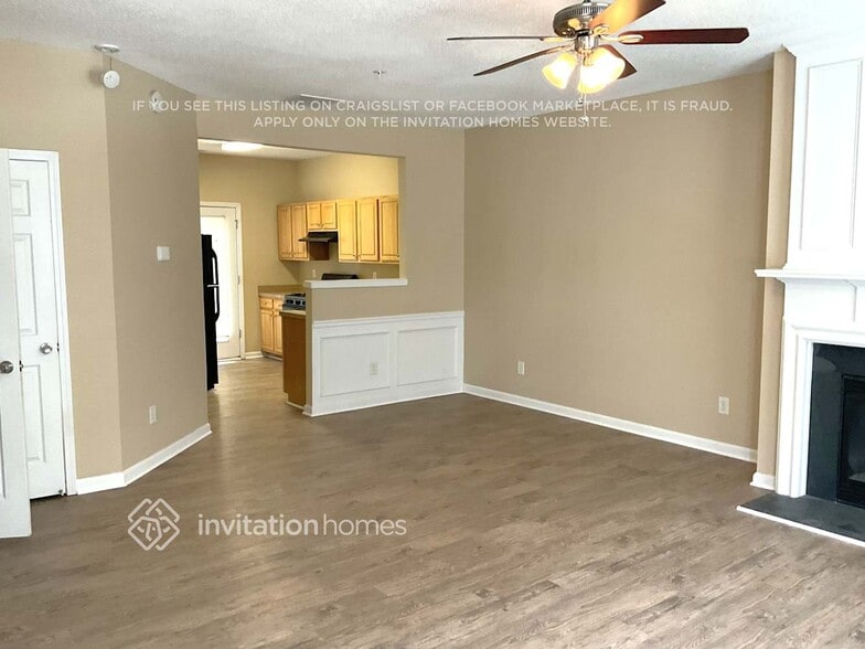 Building Photo - 202 Riverstone Commons Cir