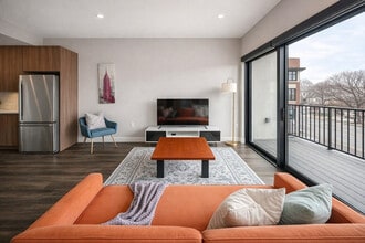 Building Photo - 4618 Douglas St