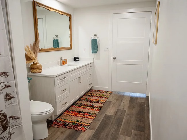 Building Photo - 380 Utah Ave