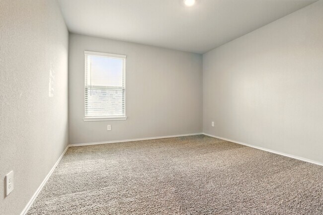 Building Photo - 21402 Wimborne Glen Wy