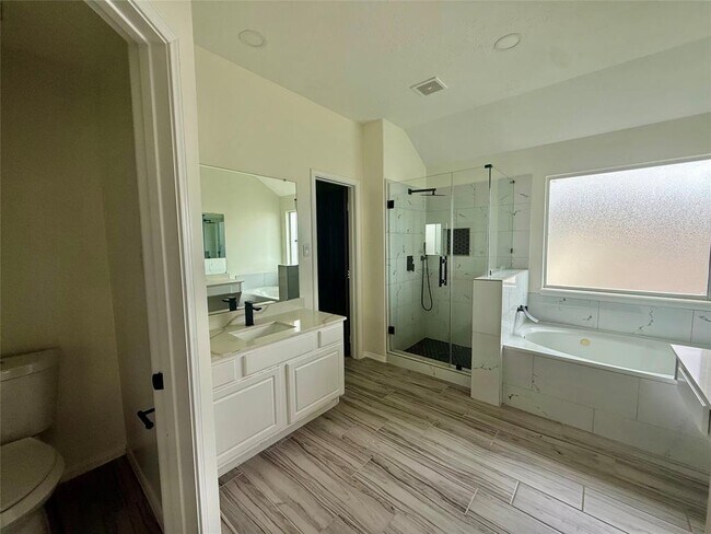 Building Photo - 12911 Hunters Field Ln