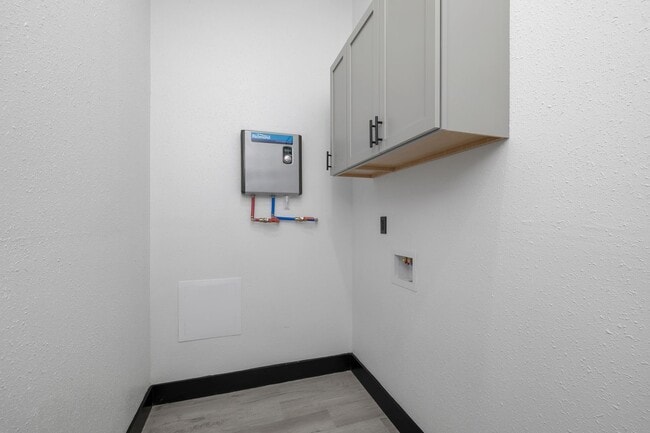 Building Photo - New Construction. 3 bedroom, 2 Bathroom