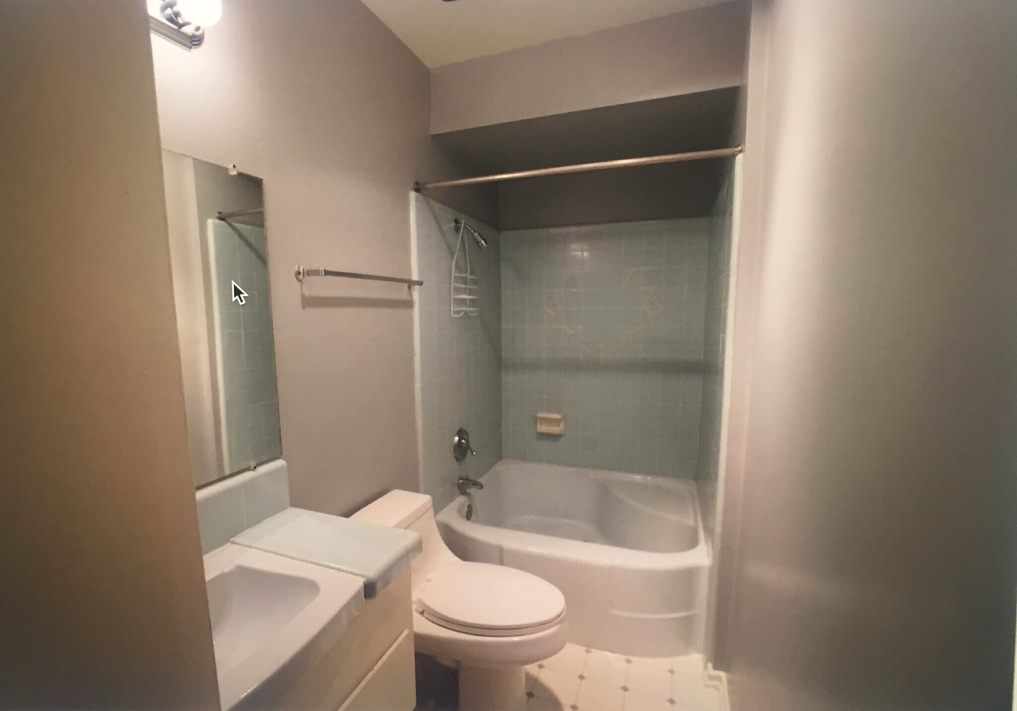 BATHROOM UPSTAIRS - 14273 E Sage St