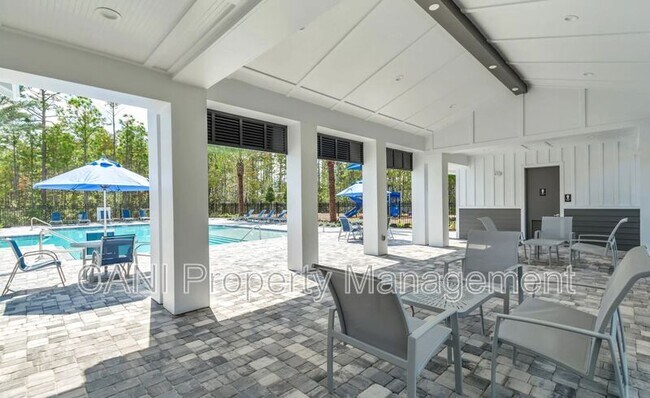 Building Photo - 6309 Hanfield Dr