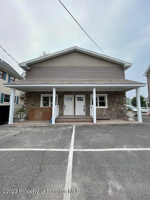 Primary Photo - 318 Main St