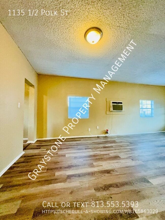 Building Photo - 1135 1/2 Polk St-