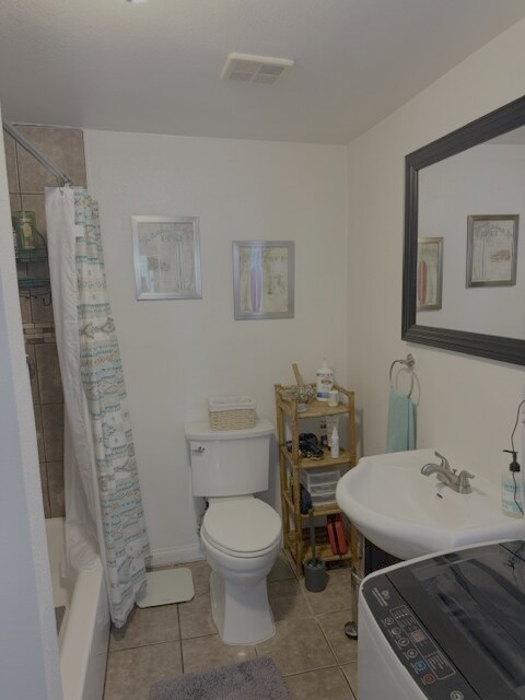 Building Photo - Fully Furnished Long Beach Retreat with Private Spa & Outdoor Entertaining Area