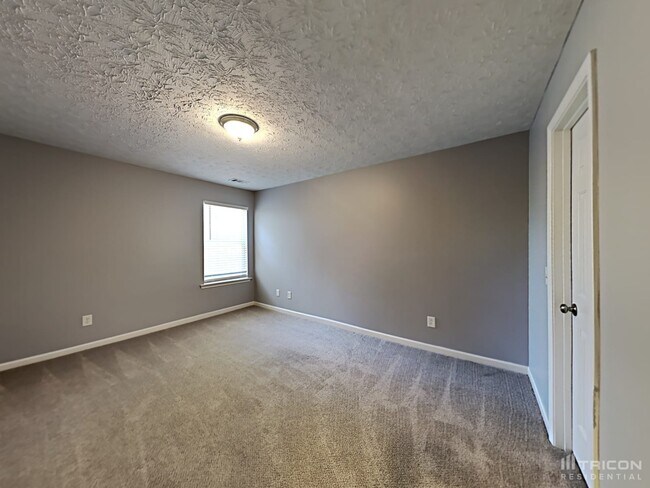 Building Photo - 5810 Ridge Stone Way