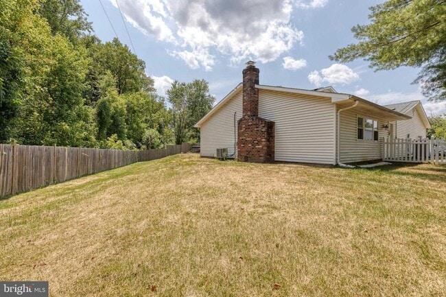 Building Photo - 1099 Snow Hill Ln