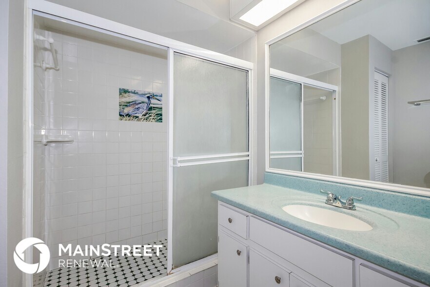 Building Photo - 2740 Birdland Ct