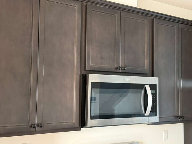 Building Photo - 2016 Yellowstone Blvd