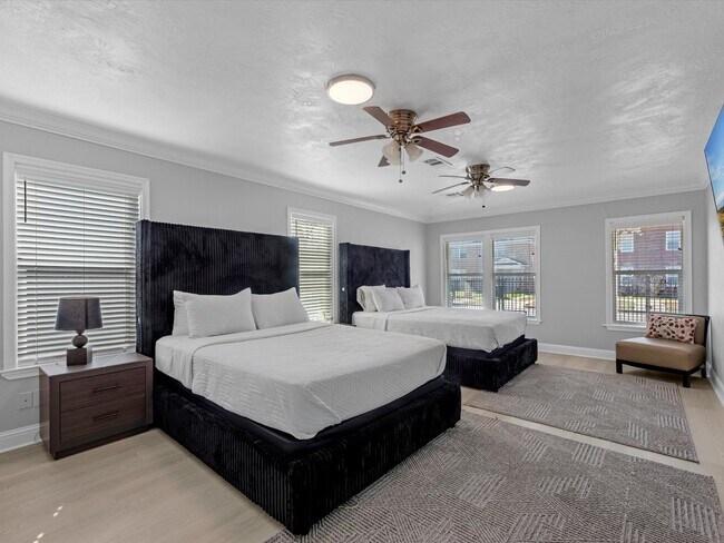 Building Photo - 2505 Truxillo St