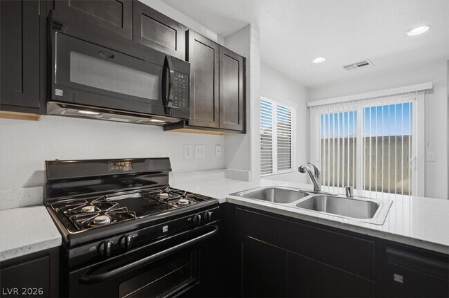 Building Photo - 4114 Sandy Breeze Ln