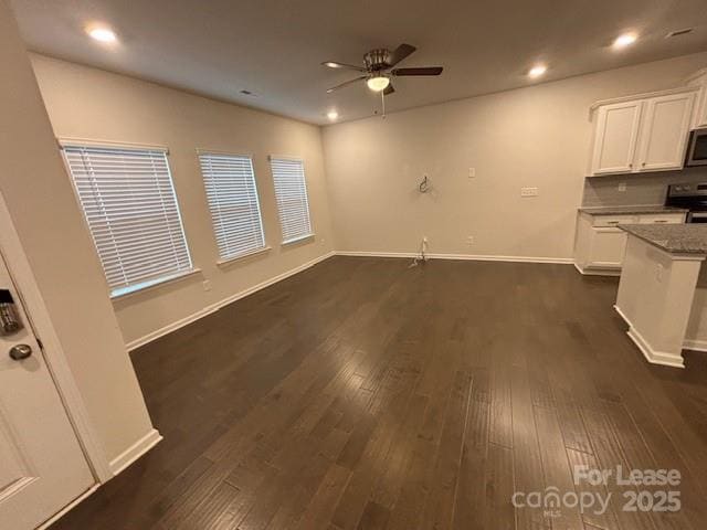 Building Photo - 306 Planters Trace Ln