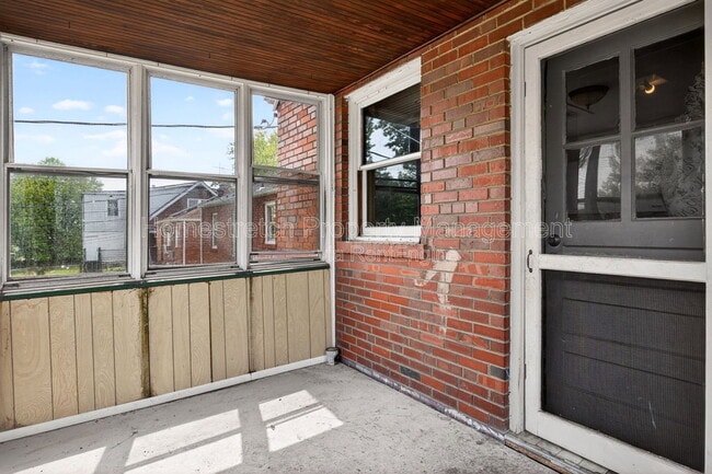 Building Photo - 44 Jendale Ct