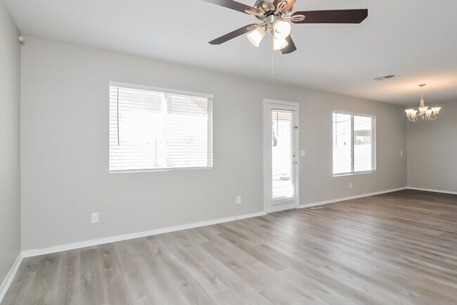 Building Photo - 2929 Deep Creek Ln