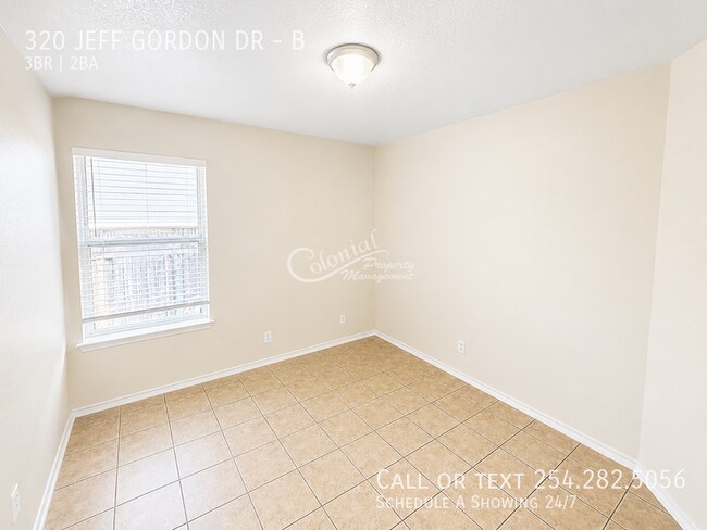 Building Photo - 320 Jeff Gordon Dr