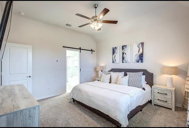 Building Photo - 4055 Ellinger Dr
