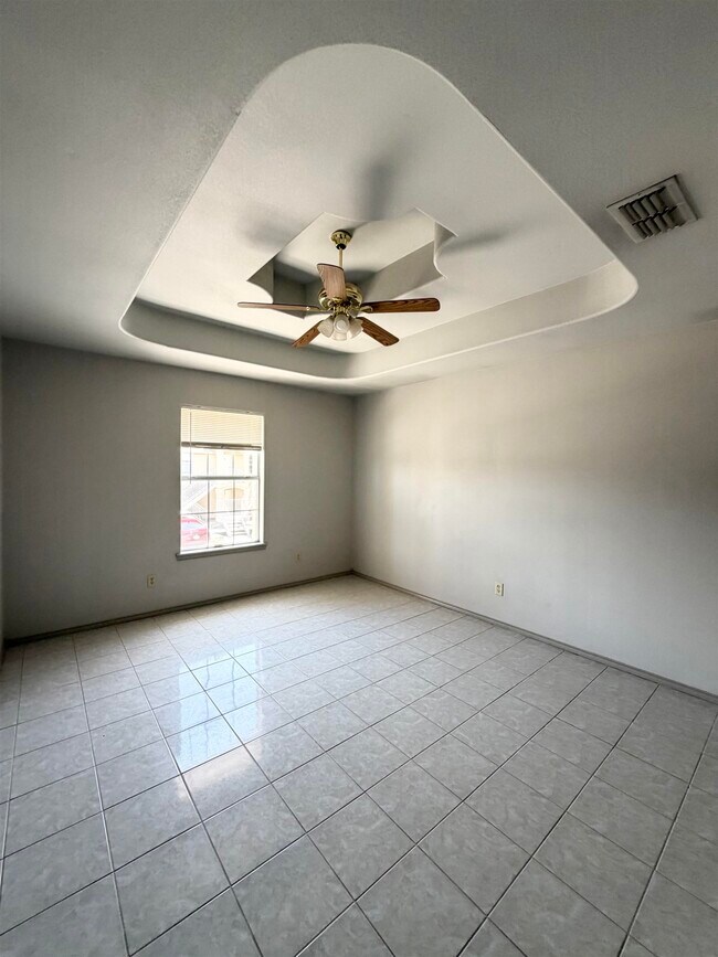 Building Photo - 507 Shiloh Dr