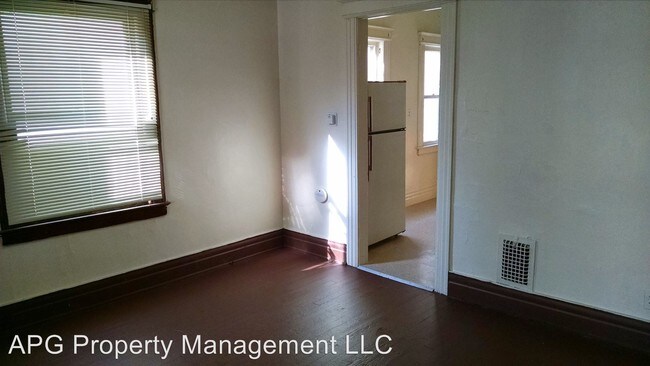 Building Photo - 30 Watkin Terrace