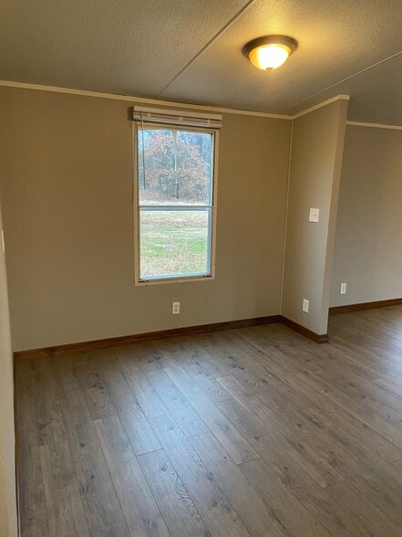 Building Photo - 14855 E Etowah Rd