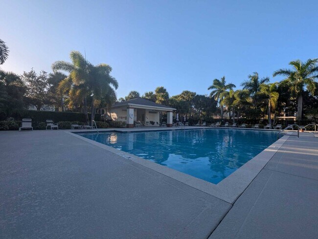 Building Photo - 1944 SE High Springs Dr