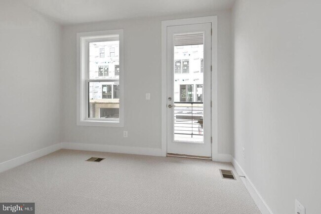 Building Photo - 1626 Bandit Loop