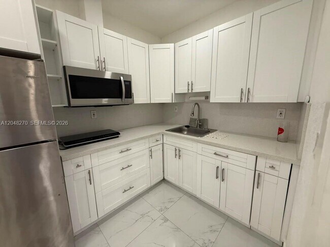 Building Photo - 14305 SW 182nd Terrace