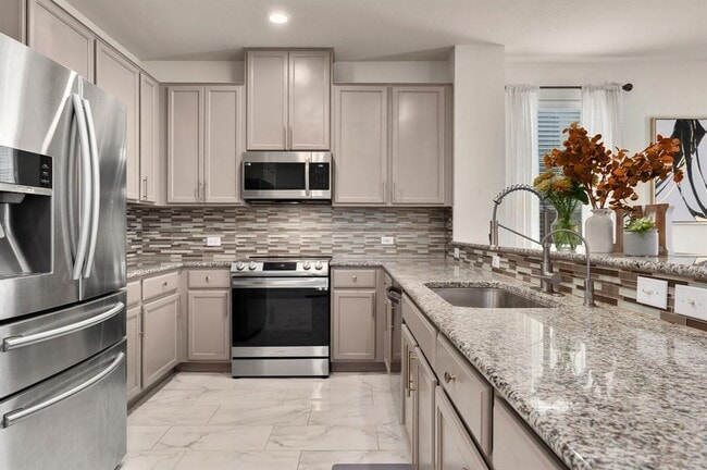 Building Photo - 13820 James Garfield St