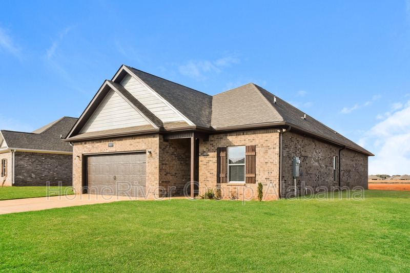 Building Photo - 221 John Harold Dr