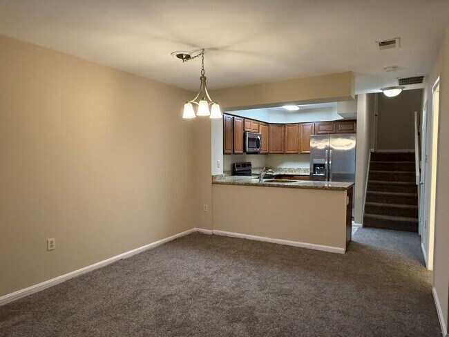 Building Photo - Spacious 3 Bedroom Condo- Olney, MD