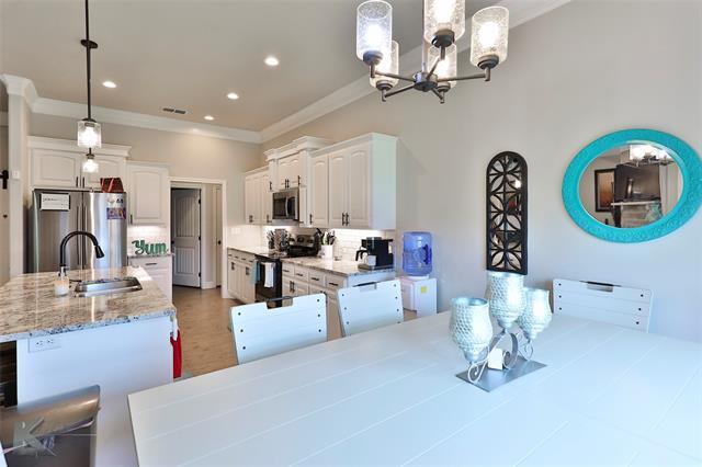 Building Photo - 7502 Olive Grove Ave
