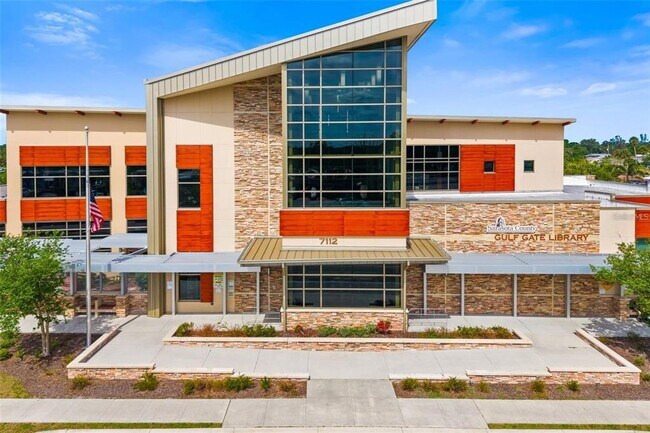 Building Photo - 7201 Curtiss Ave