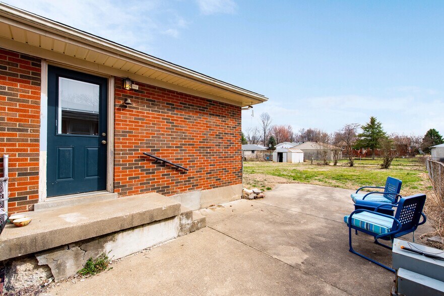 Building Photo - 7306 Tangelo Dr