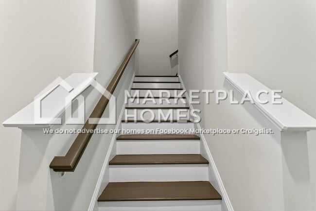 Building Photo - 1132 Alston Rdg Ct