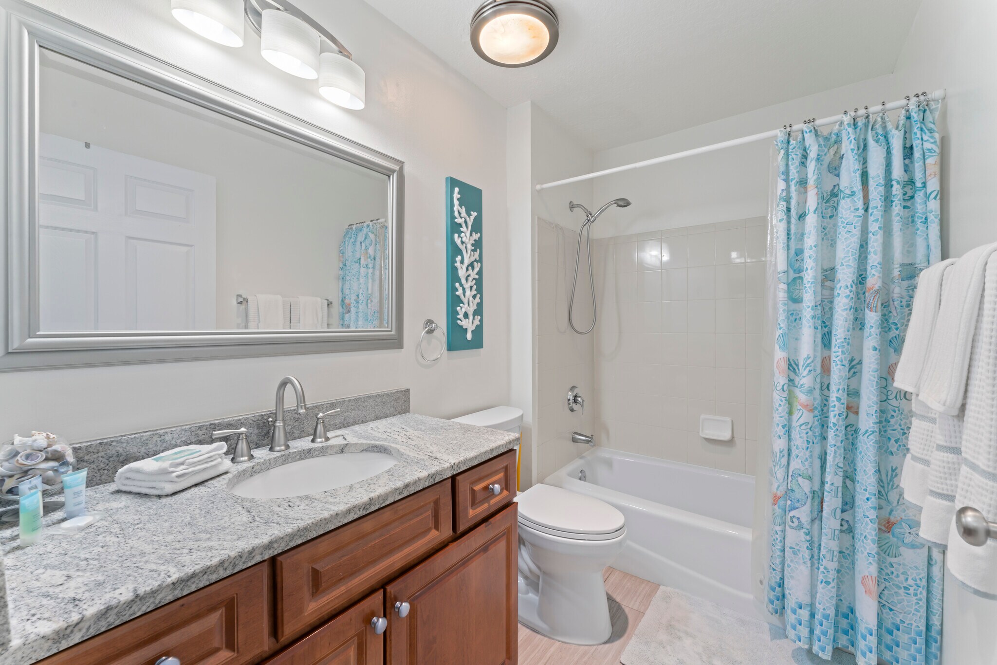 Building Photo - 265 Atlantis Cir